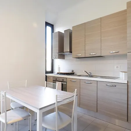 Contempora - Bilocale Piazza Grandi, 3 Appartement