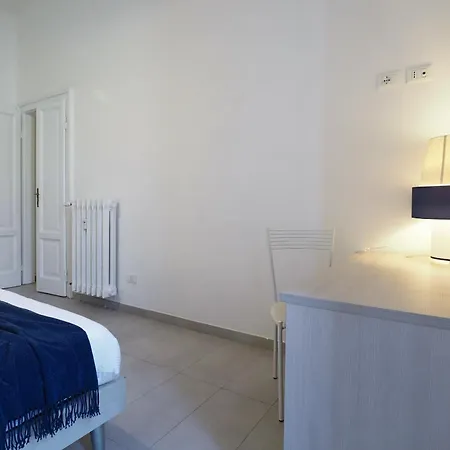 Contempora - Bilocale Piazza Grandi, 3