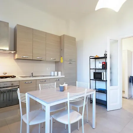 Contempora - Bilocale Piazza Grandi, 3 * Milan