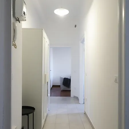 Appartement Contempora - Bilocale Piazza Grandi, 3