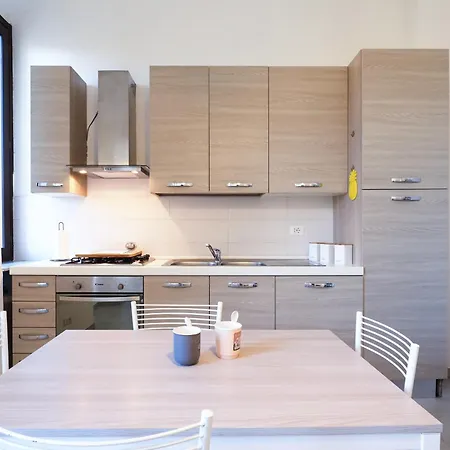 Contempora - Bilocale Piazza Grandi, 3 Appartement Milan